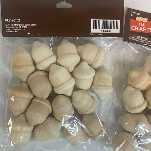 Mini Wood  Acorns 16 PACK (LOT OF 2) Fall UNFINISHED CRAFT Acorns 32 PCS - Picture 3 of 6